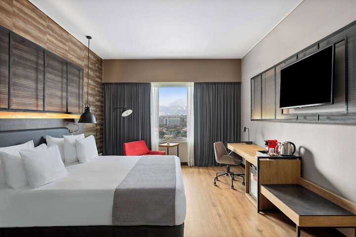 Room 14 of 70