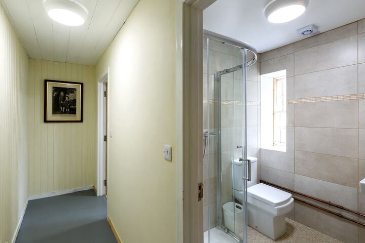 Clean Restrooms