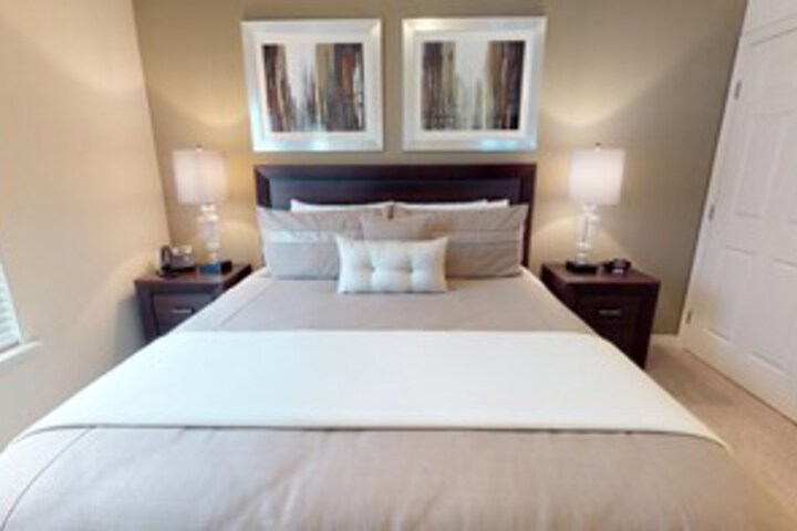 Room 28 of 30
