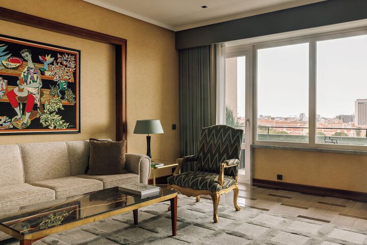 Room 72 of 188