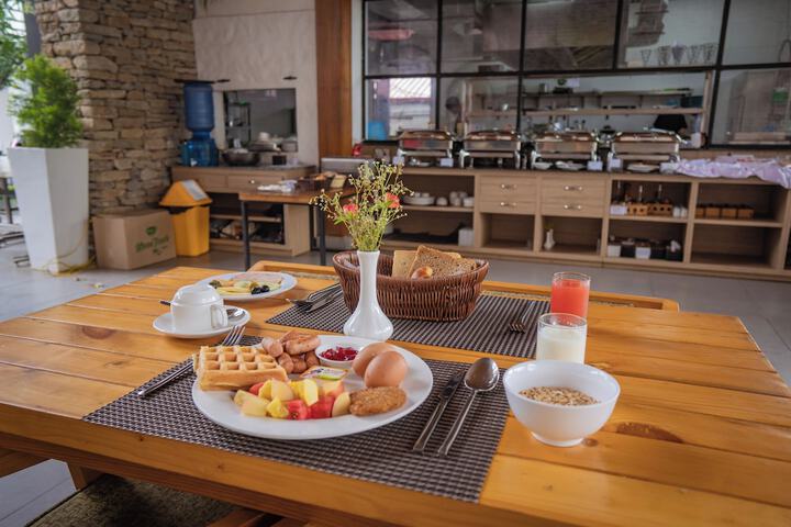 Breakfast/Coffee Service 51 of 59