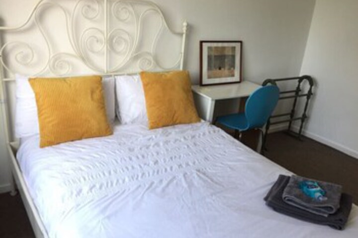 Room 37 of 45