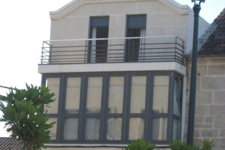 Mondariz 100633 3 Bedroom Holiday home by Mo Rentals