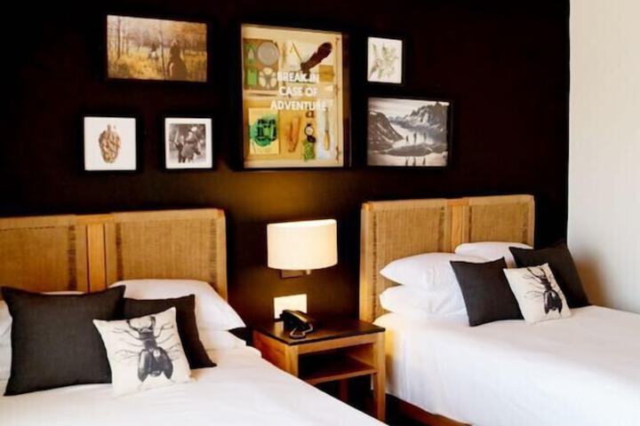 Room 13 of 62