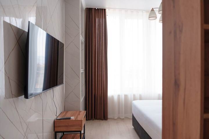 Room 13 of 49