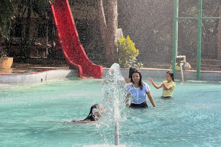 Pool 80 of 111