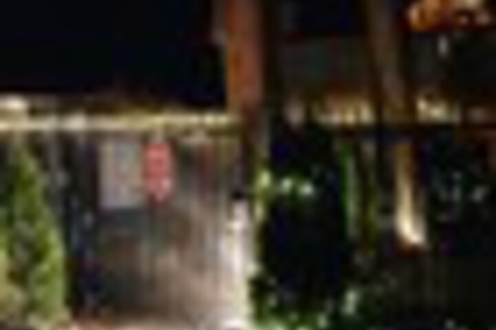 Hotel Exterior 815 of 828