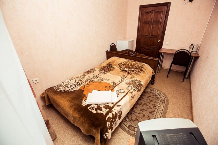 Room 6 of 36