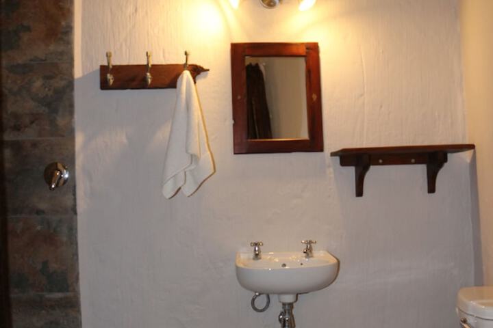 Clean Restrooms