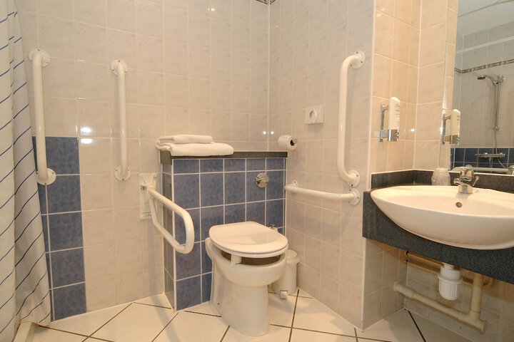 Clean Restrooms