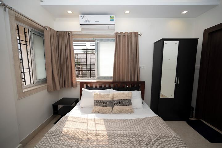 Room 46 of 118