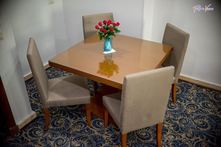 Room 11 of 50