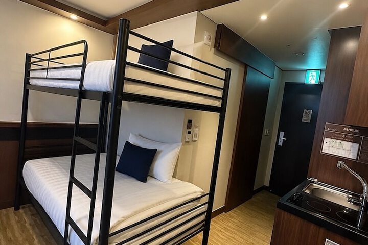 Room 5 of 39