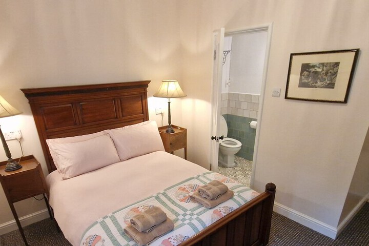 Room 8 of 47