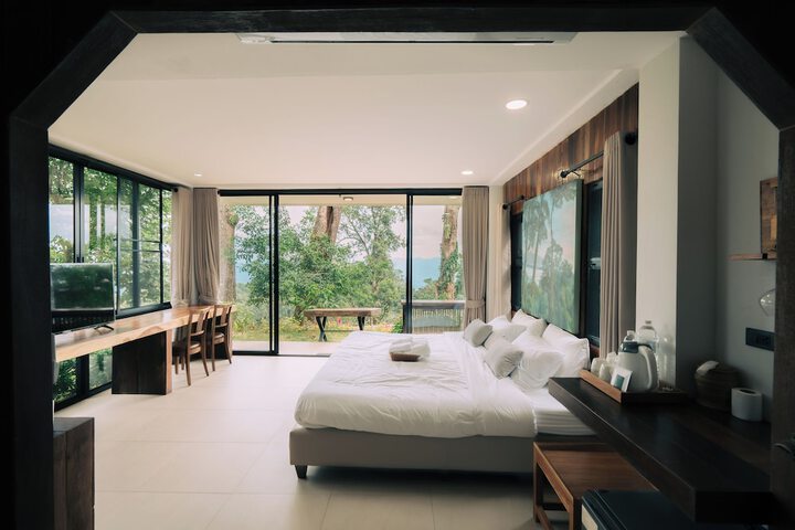 Room 20 of 94