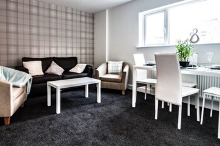 Room 15 of 16
