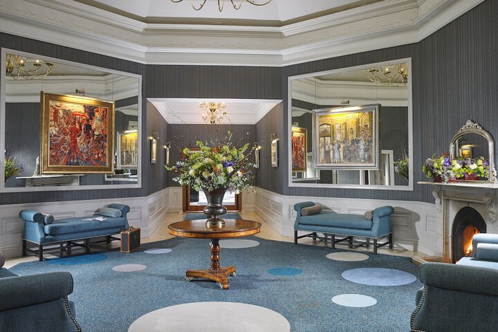 Lobby Entry