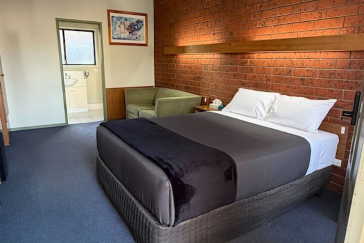 Room 20 of 31