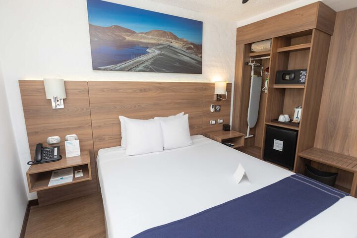 Room 20 of 103
