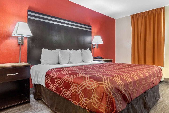 2 Double Beds (15 of 17)