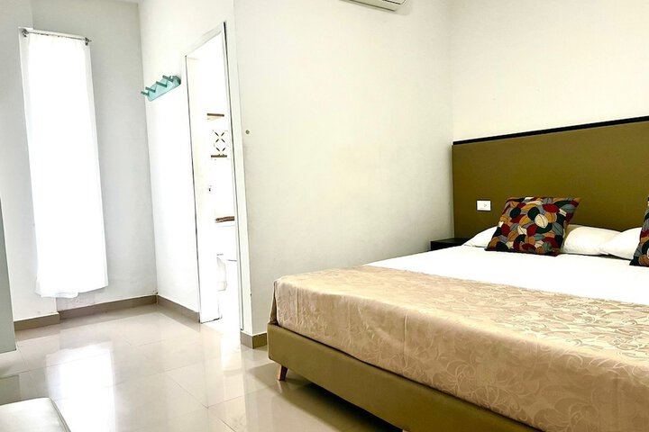 Room 26 of 57