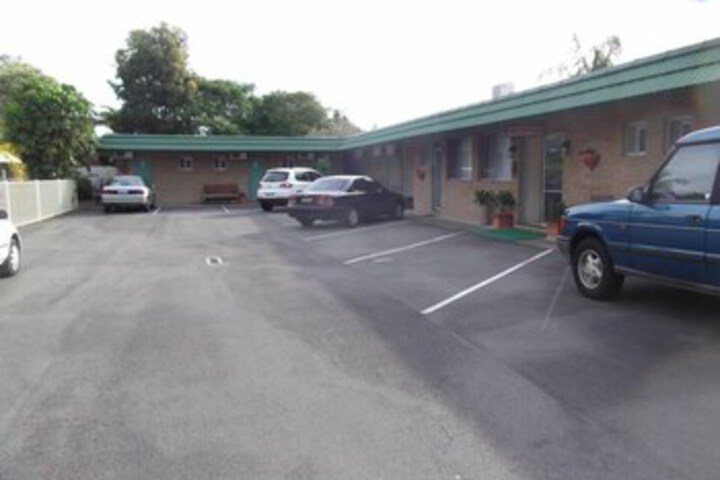 Property Grounds 22 of 24