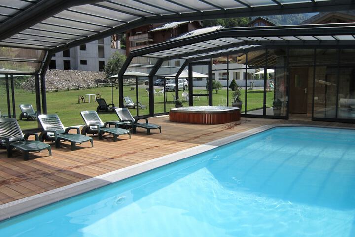 Pool 31 of 55