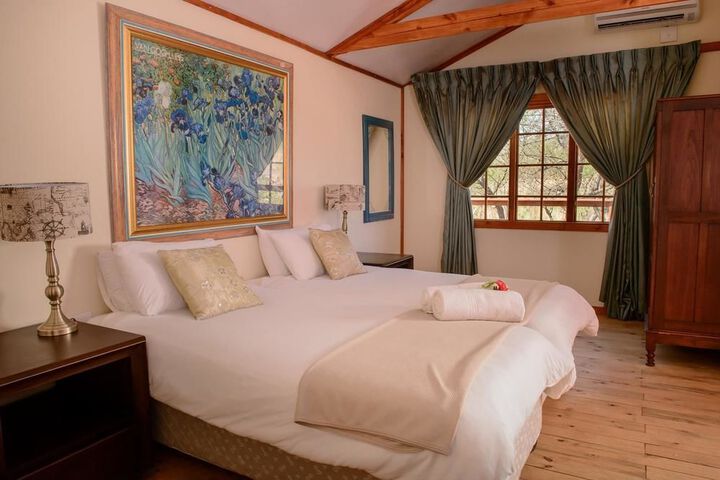 Room 8 of 24