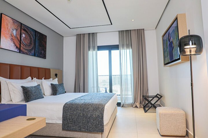 Room 16 of 51
