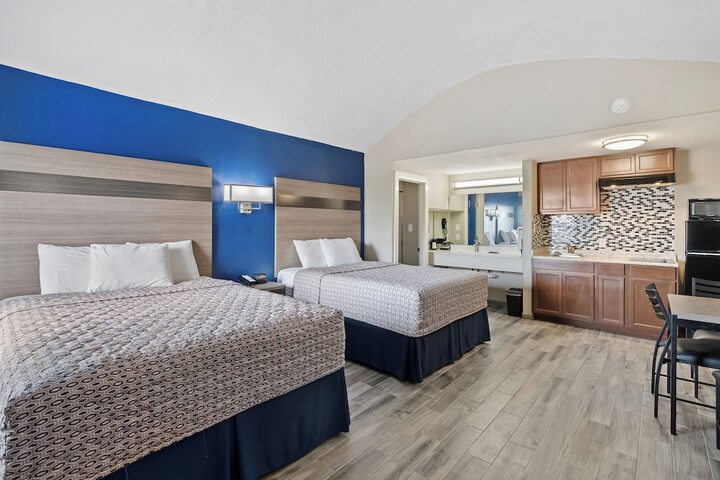 Room 20 of 74