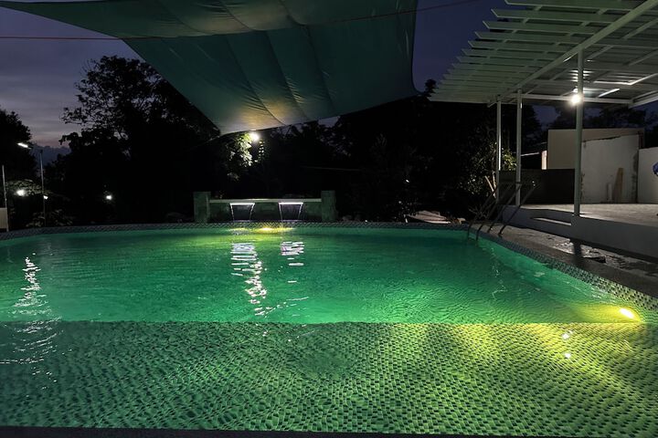 Pool 73 of 124