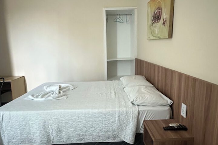 Room 22 of 90