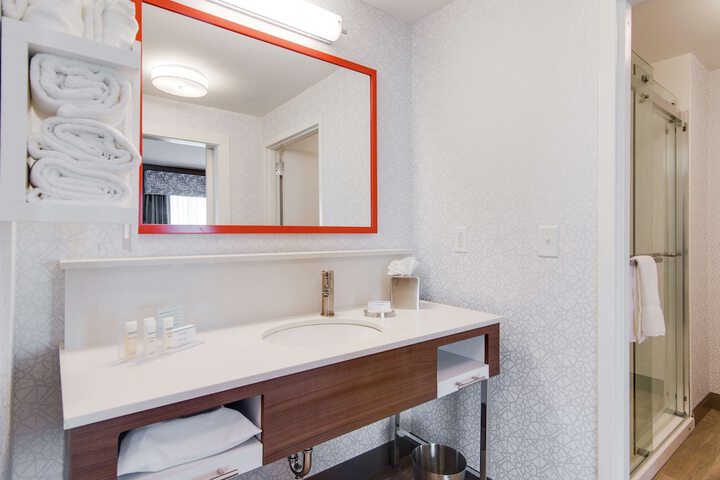 Bathroom shower