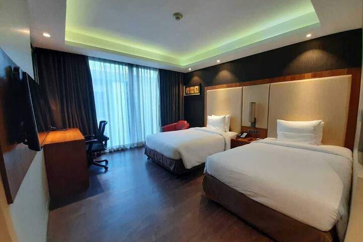 Room 28 of 78