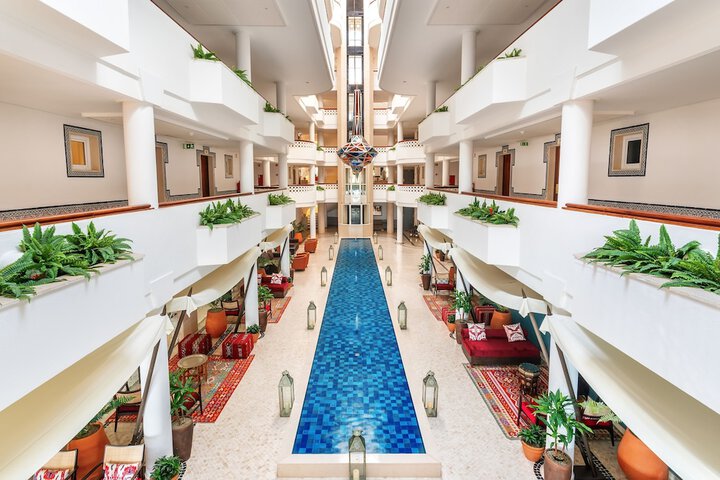 Hotel 2 of 69