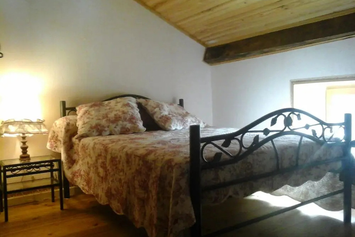 guest_rooms