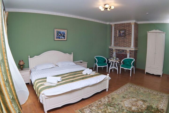 Room 14 of 43