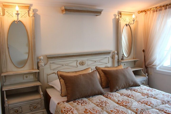 Room 21 of 80
