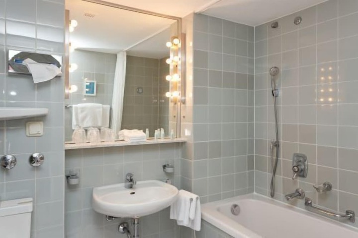 Clean Restrooms