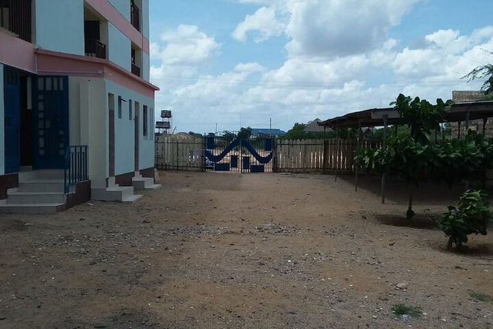 Property Grounds 20 of 22