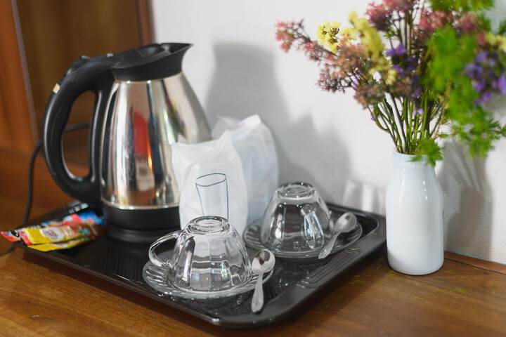 Breakfast/Coffee Service 17 of 42
