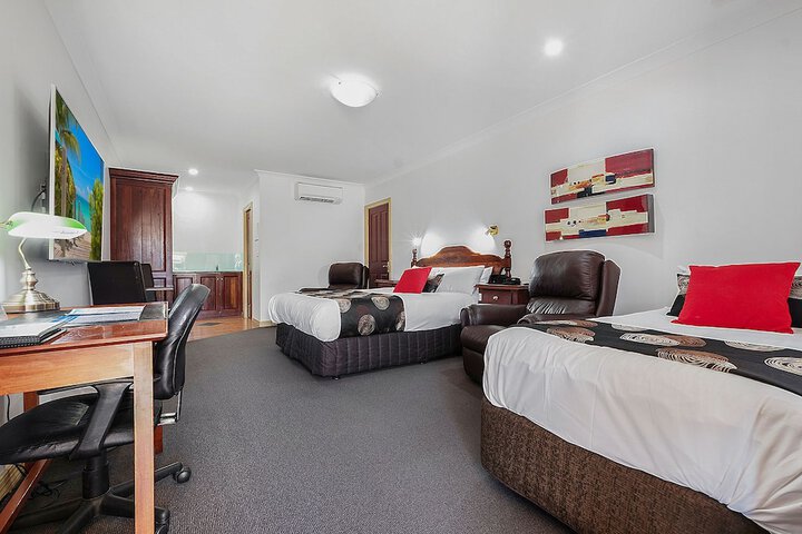Room 19 of 47