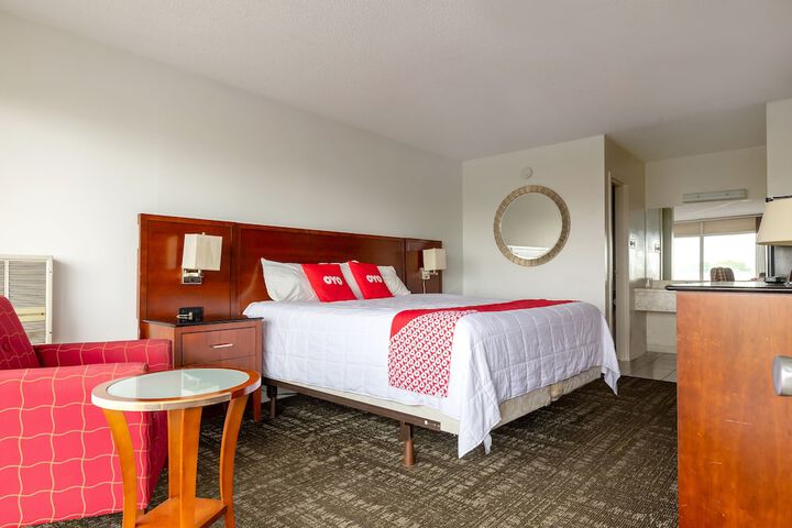 2 Double Beds (3 of 28)