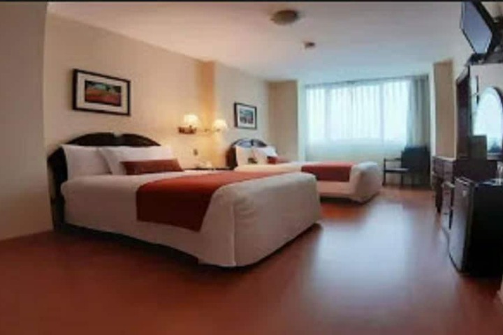 Room 25 of 58