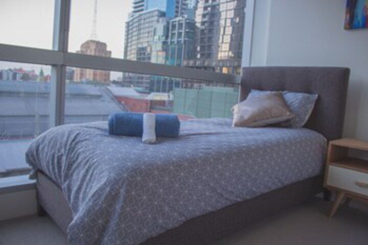 Room 17 of 21