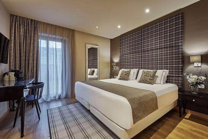 Room 25 of 72