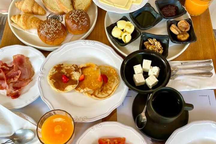 Breakfast/Coffee Service 69 of 89