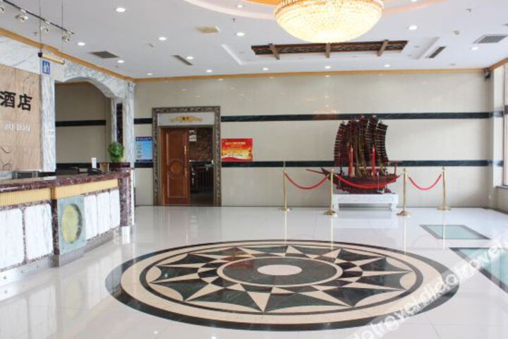 Hotel Interior 17 of 34