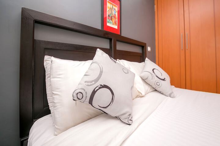 Room 19 of 87