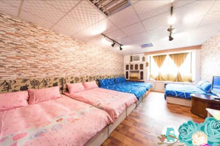 Room 30 of 44
